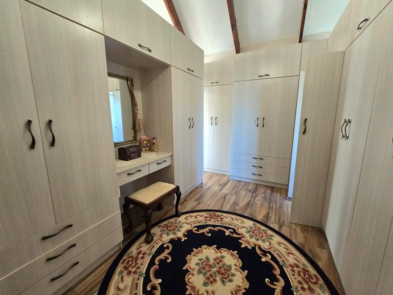 3 Bedroom Property for Sale in Britannia Bay Western Cape